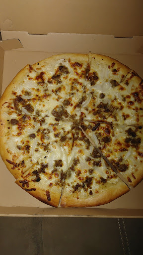 Photo of Halal Desi Pizza & Gyro's - 2200 Caniff St, Hamtramck, MI 48212