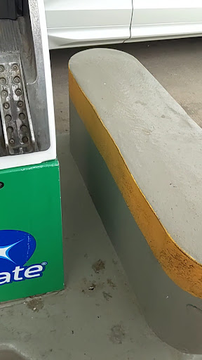 Photo of Hannibal Fast Stop / BP / Krispy Krunchy Chicken - 2000 US-61 S, Hannibal, MO 63401