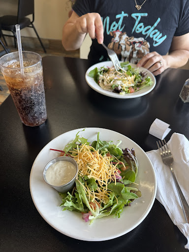 Photo of Foodies Restaurant & Grill - 2405 E Parkway Dr #2, Russellville, AR 72802