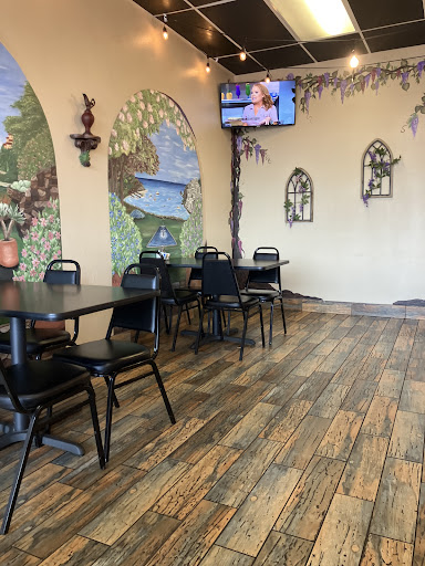 Photo of Foodies Restaurant & Grill - 2405 E Parkway Dr #2, Russellville, AR 72802