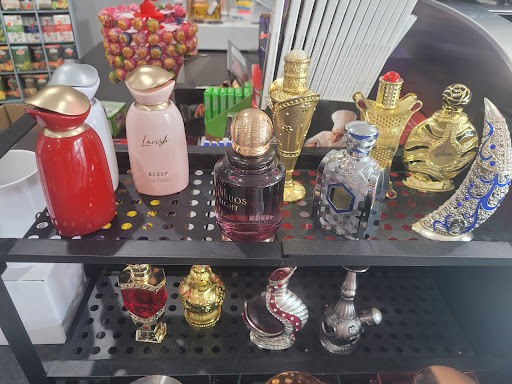 Photo of Rasham Marketplace - 770 Farmington Ave, West Hartford, CT 06119