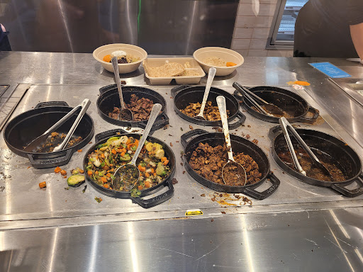 Photo of CAVA - 7211 Lake St, River Forest, IL 60305