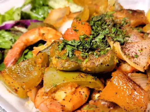 Photo of Tarboush & Zaatar Mediterranean Grill - 2815-2817 W Diversey Ave, Chicago, IL 60647