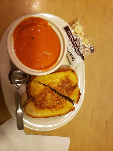 Photo of Friendly's - 1160 Main St, Haverhill, MA 01830