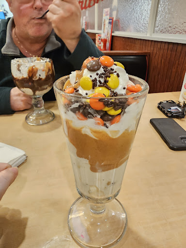 Photo of Friendly's - 1160 Main St, Haverhill, MA 01830