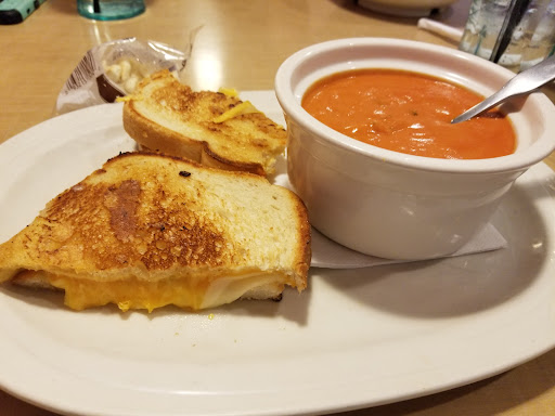 Photo of Friendly's - 1160 Main St, Haverhill, MA 01830