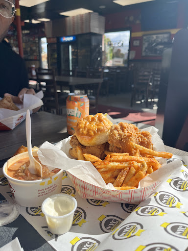 Photo of NYC Restaurant Halal Platters & Pizza - 1143 Main St, Paterson, NJ 07503