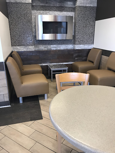 Photo of Wendy's - 4235 Vine St, Hays, KS 67601