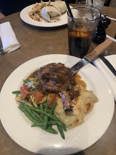 Photo of Bella Luna Cafe - 2132 N Rock Rd #107, Wichita, KS 67206