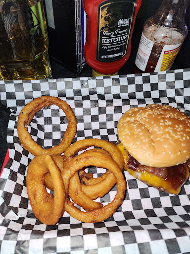 Photo of Golden-Q - 809 Ash St, Hays, KS 67601