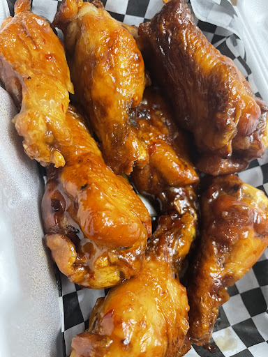 Photo of Golden-Q - 809 Ash St, Hays, KS 67601