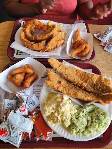 Photo of Golden Skillet - 444 Dabney Dr, Henderson, NC 27536