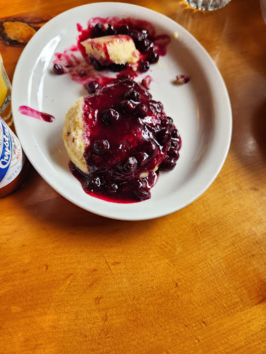 Photo of At Sara's Table Chester Creek Cafe - 1902 E 8th St, Duluth, MN 55812