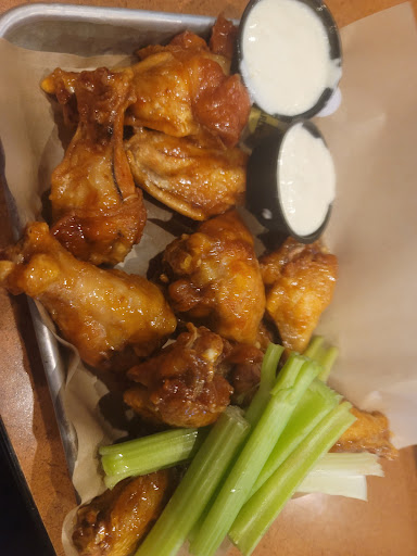 Photo of Buffalo Wild Wings - 1307 Miller Trunk Hwy, Duluth, MN 55811