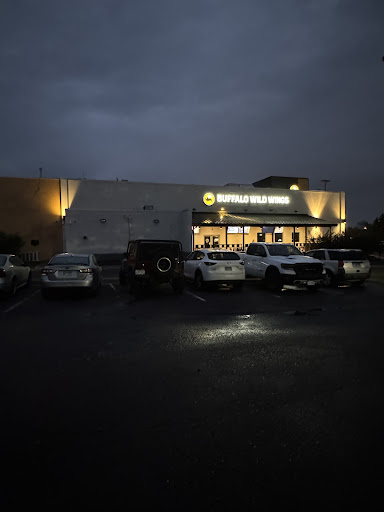 Photo of Buffalo Wild Wings - 1307 Miller Trunk Hwy, Duluth, MN 55811