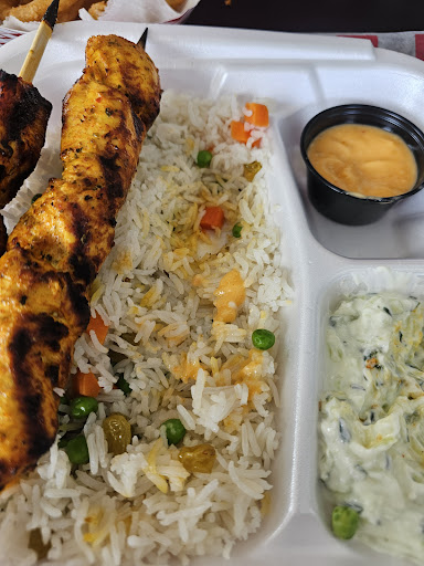 Photo of HUNGER STATION GRILL - 2431 E State St, Hermitage, PA 16148