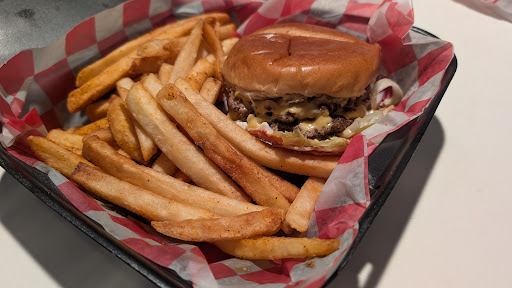 Photo of HUNGER STATION GRILL - 2431 E State St, Hermitage, PA 16148