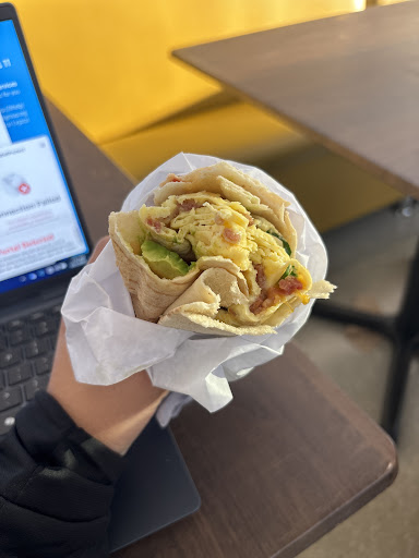 Photo of Extreme Pita - Dulles International Airport, 1 Saarinen Cir, Dulles, VA 20166