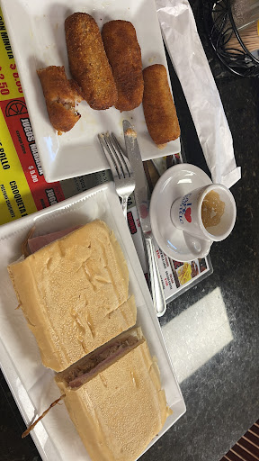 Photo of El Cubanito BBQ - 10651 NW 132nd St, Hialeah Gardens, FL 33018