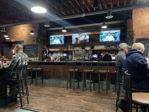 Photo of Sammy's Pizza & Restaurant - Hibbing - 106 E Howard St, Hibbing, MN 55746