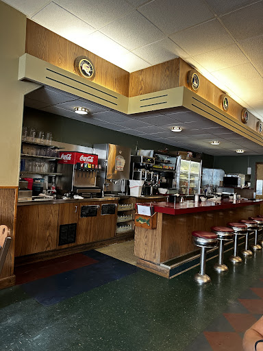 Photo of Sportsmen’s Restaurant & Taverna - 509 E Howard St, Hibbing, MN 55746