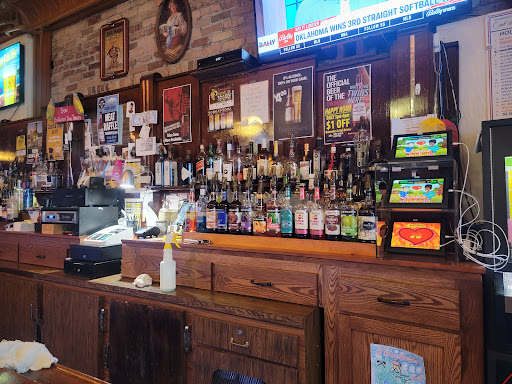 Photo of Sportsmen’s Restaurant & Taverna - 509 E Howard St, Hibbing, MN 55746