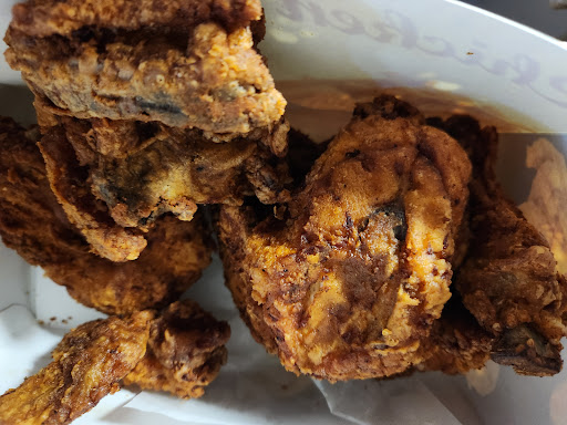 Photo of U.S Chicken Pizza and Spanish Food - 671 Georges Rd, North Brunswick Township, NJ 08902