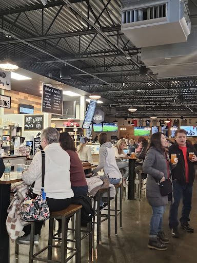 Photo of Center Street Market - 5354 Center St, Hilliard, OH 43026