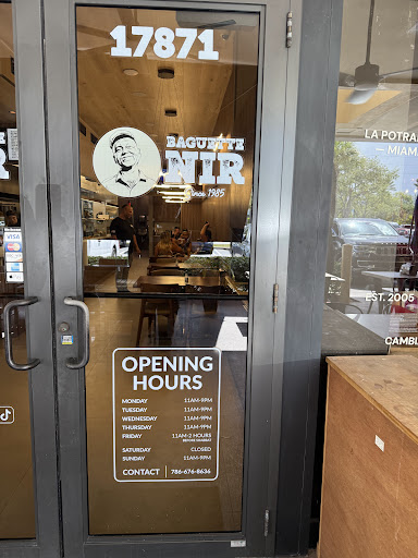 Photo of Baguette Nir - 17871 Biscayne Blvd, Aventura, FL 33160