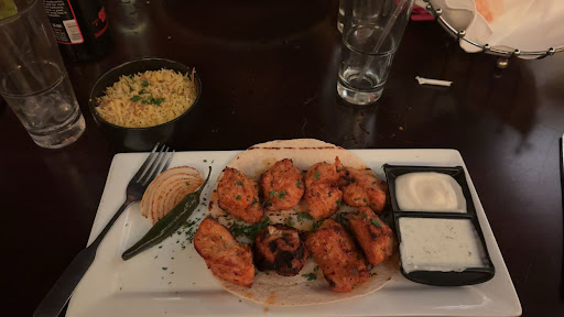 Photo of La Vie Mediterranean Restaurant - 1540 Palm Beach Lakes Blvd #110, West Palm Beach, FL 33401