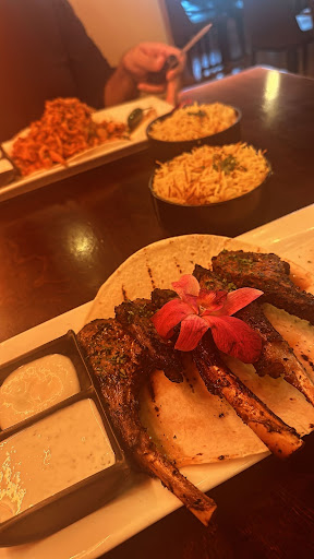 Photo of La Vie Mediterranean Restaurant - 1540 Palm Beach Lakes Blvd #110, West Palm Beach, FL 33401