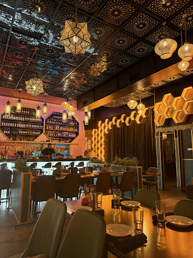 Photo of La Vie Mediterranean Restaurant - 1540 Palm Beach Lakes Blvd #110, West Palm Beach, FL 33401