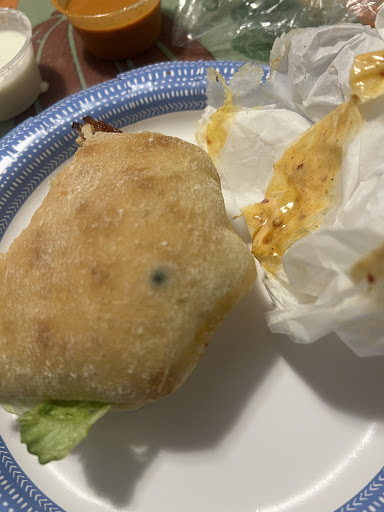 Photo of The Port of Peri Peri - 7 W Weathersfield Way, Schaumburg, IL 60193