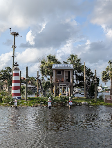 Photo of Florida Cracker Monkey Bar - 5297 S Cherokee Way, Homosassa, FL 34448