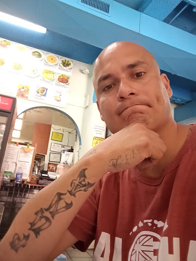 Photo of Leo's Taverna - 1116 Bishop St, Honolulu, HI 96813