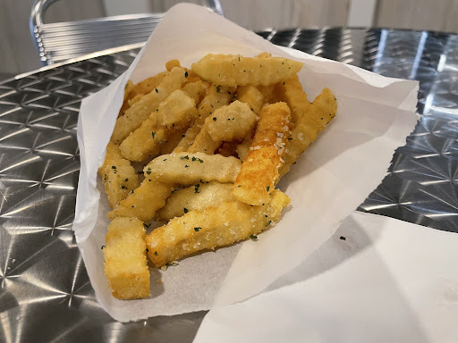 Photo of Leo's Taverna Waikiki - 2239 Waikolu Way #4, Honolulu, HI 96815