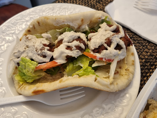 Photo of Leo's Taverna Waikiki - 2239 Waikolu Way #4, Honolulu, HI 96815