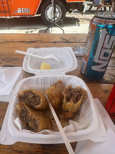 Photo of Food truck park - 1944 Kalākaua Ave, Honolulu, HI 96815