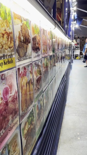 Photo of Blue Ocean Seafood & Steak - 2449 Kūhiō Ave., Honolulu, HI 96815