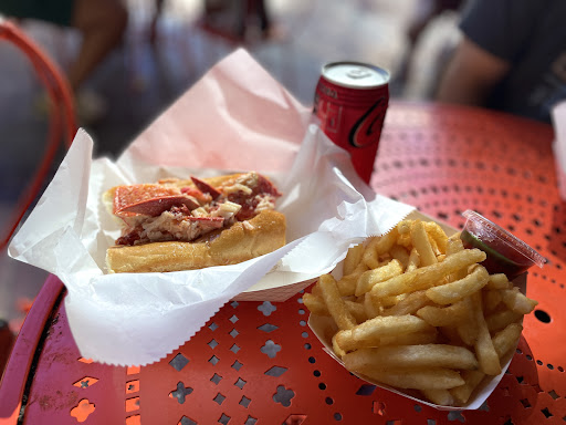 Photo of Fat Cheeks Hawaii - 1200 Ala Moana Blvd Suite B2115, Honolulu, HI 96814