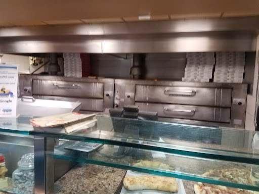 Photo of Vinny & Son Pizzeria & Italian Restaurant (Lake Hopatcong) - 215 Espanong Rd, Lake Hopatcong, NJ 07849