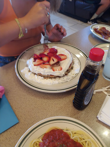 Photo of Red Olive Restaurant - Howell - 3838 E Grand River Ave, Howell, MI 48843