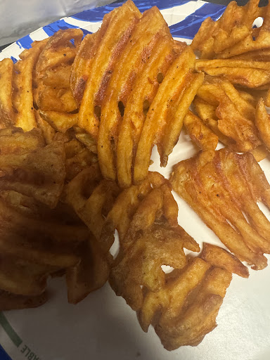 Photo of MUN O SALWA(HALAL) - 3937 Linden Ave, Dayton, OH 45432