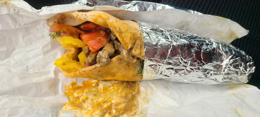 Photo of Super USA and Ed's deli - 2424 Larpenteur Ave W, Lauderdale, MN 55113