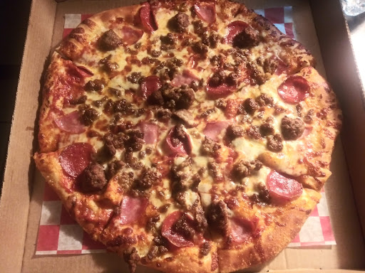 Photo of Fire Pit Pizzeria - 460 Dakota Ave S, Huron, SD 57350