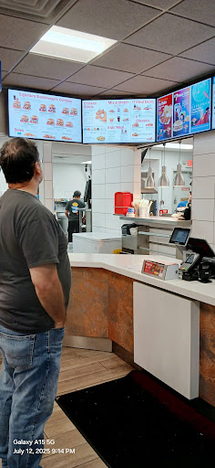 Photo of Dairy Queen Grill & Chill - 165 Lincoln Ave SW, Huron, SD 57350