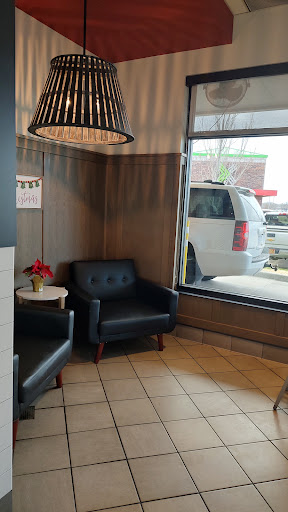 Photo of Chick-fil-A - 1809 E 17th Ave, Hutchinson, KS 67501