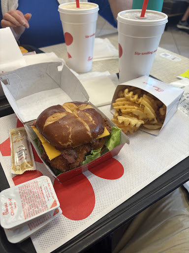 Photo of Chick-fil-A - 410 River Hill Dr, Ashland, KY 41101