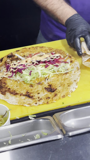 Photo of Lucky Mediterranean Grills - 223 Lincoln Blvd, Venice, CA 90291