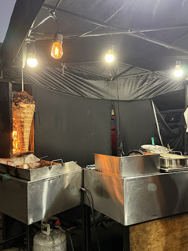 Photo of Lucky Mediterranean Grills - 223 Lincoln Blvd, Venice, CA 90291